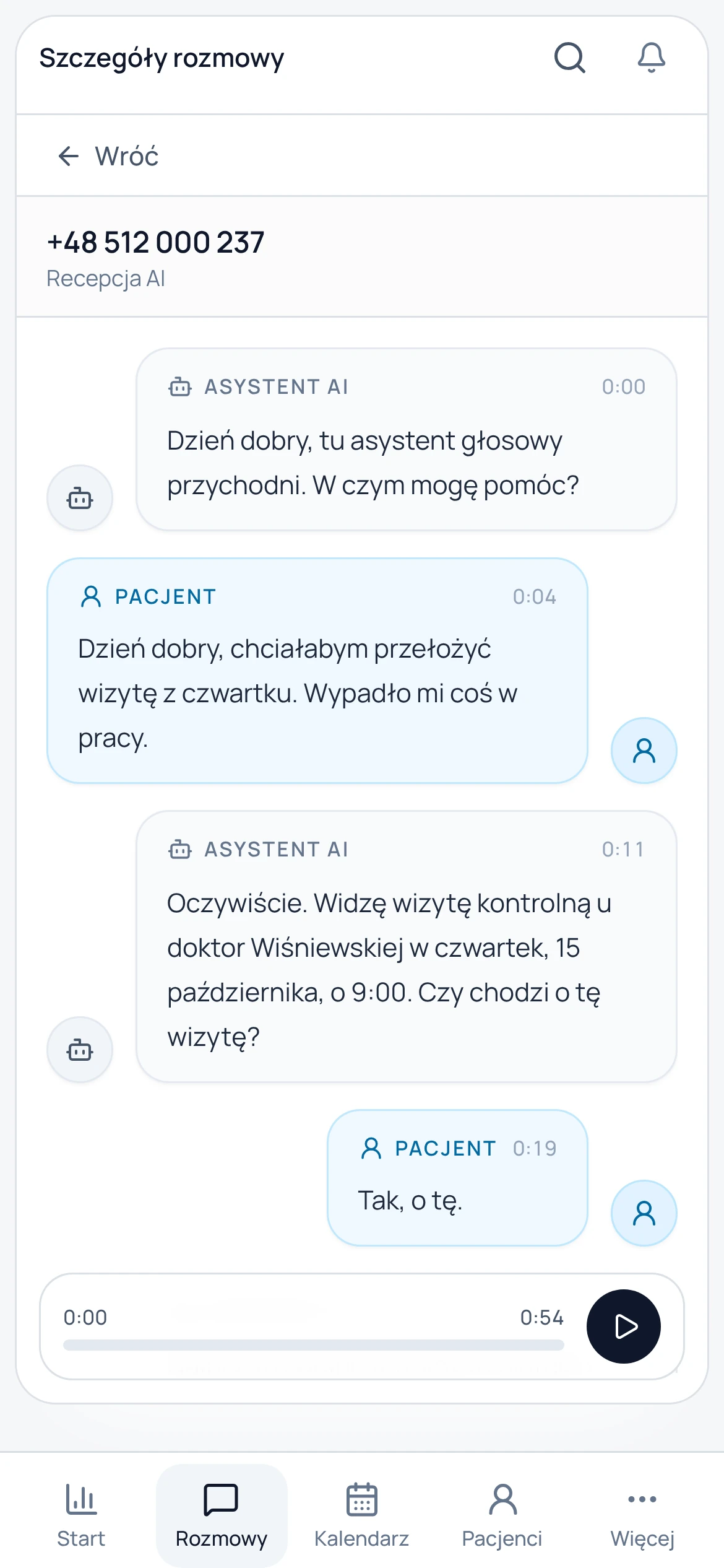 Panel 4SupAI na telefonie, szczegóły rozmowy z numerem +48 512 000 237: transkrypcja, w której asystent wita się jako asystent głosowy przychodni, a pacjentka prosi o przełożenie wizyty z czwartku.